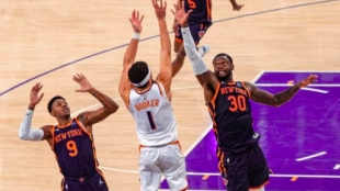 Devin Booker, estrella de Phoenix Suns. 