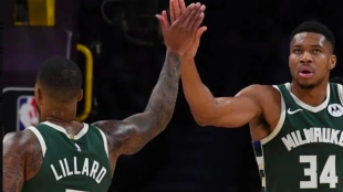 Damian Lillard y Giannis Antetokounmpo, estrellas de Milwaukee Bucks