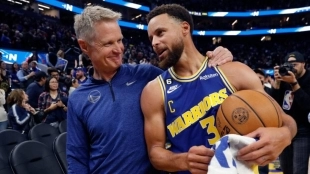Steve Kerr y Stephen Curry