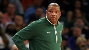 Doc Rivers, entrenador de Milwaukee Bucks.