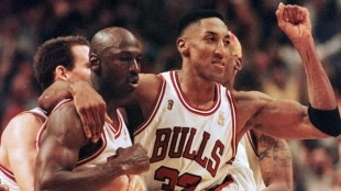 Michael Jordan y Scottie Pippen