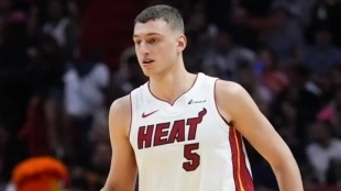 Nikola Jovic, jugador de Miami Heat.