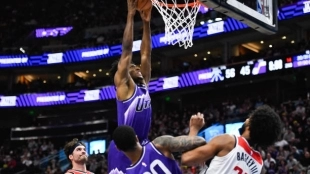 Collin Sexton, doble alley-hoop. Foto: gettyimages
