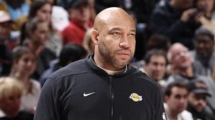 Darvin Ham, entrenador de Los Angeles Lakers.
