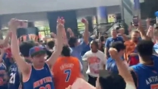 Joel Embiid, cabreado con los fans de los Sixers tras la marea de seguidores de los Knicks en su pabellón: "Decepcionante"
