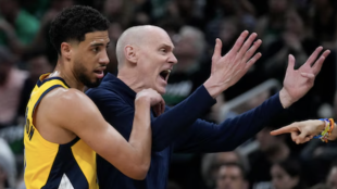 Rick Carlisle, entrenador de Indiana Pacers.