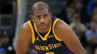 Chris Paul, free agent.