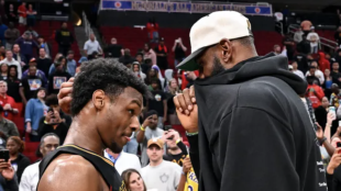 Bronny James y LeBron James, ¿juntos en los Lakers?