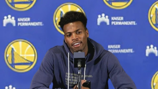 Buddy Hield jugará en Golden State Warriors. 