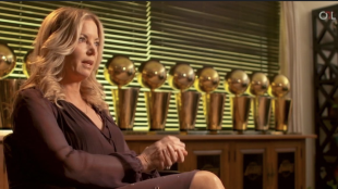 Jeanie Buss, owner of the Los Angeles Lakers, praises LeBron James.