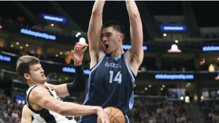 Zach Edey, rookie de Memphis Grizzlies.