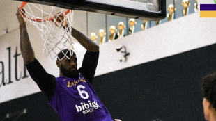 LeBron James training for the 2024/25 season with the Los Angeles Lakers.