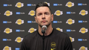 JJ Redick, Lakers' coach, very critical of the defeat against the Suns