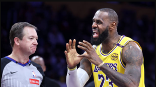 LeBron James, Possible Early Retirement. Photo: Getty Images.