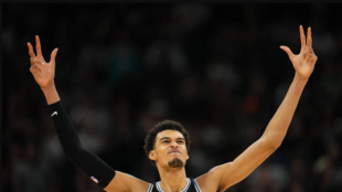 Triple de Wembanyama. Foto: gettyimages