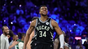 Antetokounmpo's Celebration. Photo: gettyimages