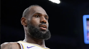 Poor performance by LeBron James against the Minnesota Timberwolves.