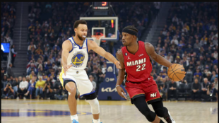 Curry and Butler, possible teammates on the Warriors. Photo: gettyimages