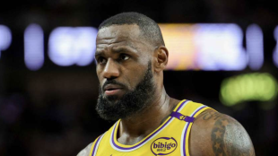 LeBron James, estrella de Los Angeles Lakers. 