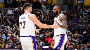 Why the Lakers need to finish in third place. Photo: gettyimages