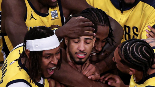 Locura de triunfo de los Pacers ante los Knicks. 