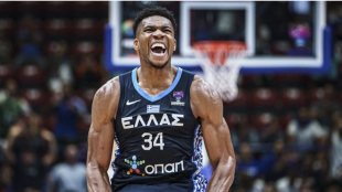 Giannis Antetokounmpo, estrella de Grecia en el Eurobasket 2025. 