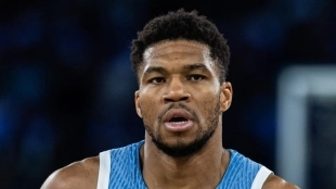 Giannis Antetokounmpo es uno de los dos mejores jugadores de la historia de los Milwaukee Bucks