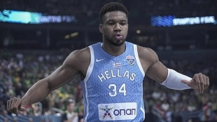 Giannis Antetokounmpo, dónde ver semifinales de Eurobasket 2025. Foto: gettyimages