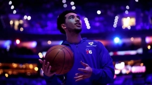 Rumores NBA: Sixers y Rockets negocian un traspaso beneficioso para ambas partes