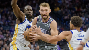 Domantas Sabonis rumored for Golden State Warriors.