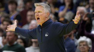 Steve Kerr, entrenador de los Warriors, preocupado por las lesiones NBA.