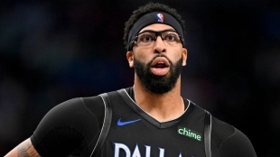 Anthony Davis, estrella de Dallas Mavericks.