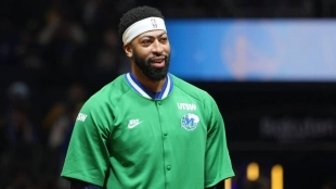 Anthony Davis no para de salir en los rumores de traspaso