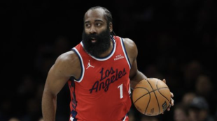 James Harden, estrella de Los Angeles Clippers, uno de los máximos anotadores de la historia.