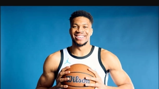 Milwaukee Bucks and the big dilemma that will shape their future