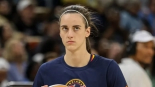 Caitlin Clark, estrella de la WNBA.