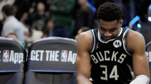 Giannis Antetokounmpo challenges the Milwaukee Bucks again