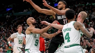 Easier and Tougher NBA End of Season Schedules. Photo: gettyimages