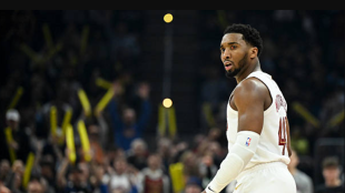 Donovan Mitchell, worried about the Cavs. Photo: gettyimages.