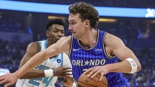 Exhibición total en el Play-In: Orlando arrasa a Charlotte y pasa a playoffs