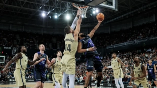 El Barça arrasa al Surne Bilbao y se prepara para duelo clave de Euroliga