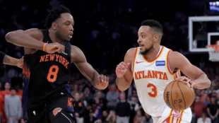 The Hawks have tied the NBA playoff series against the Knicks.