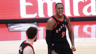 Scottie Barnes lideró la victoria de Toronto Raptors.