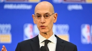 La IA podría llegar a la NBA a través del arbitraje
