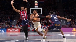 Baskonia vence a UCAM en duelo crucial por segunda plaza
