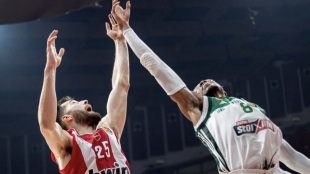 Panathinaikos under maximum pressure after Olympiacos' victory in the Euroleague.