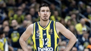 Emotional Farewell: Nando De Colo Culminates His Legend in the Euroleague