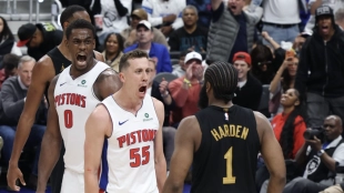 Detroit Pistons se come a unos indolentes Cleveland Cavaliers
