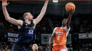 Liga Endesa Valencia Basket se impone en duro duelo ante el Surne Bilbao